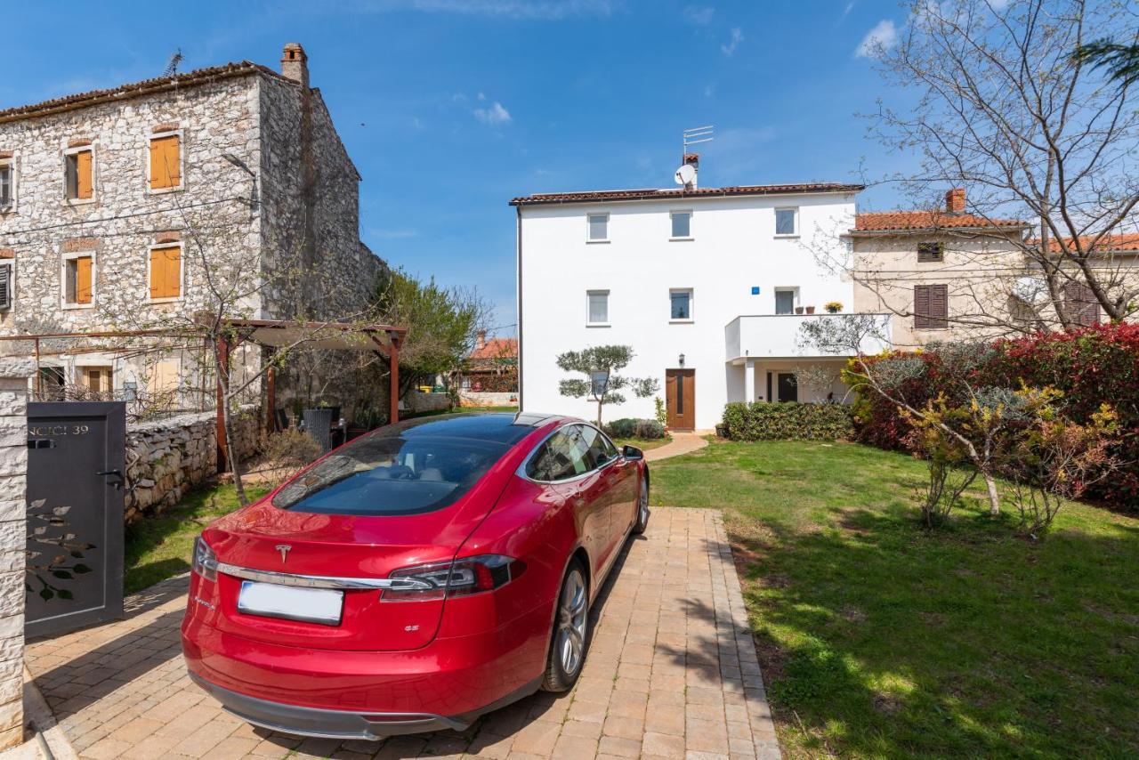 The Village Apartma Novigrad (Istria)